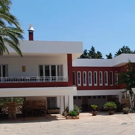 Holiday home Privado Con Piscina Sa Caleta